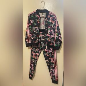 Hibiscus floral track suit for girls